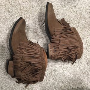 Altar’d state fringe booties—NWOT